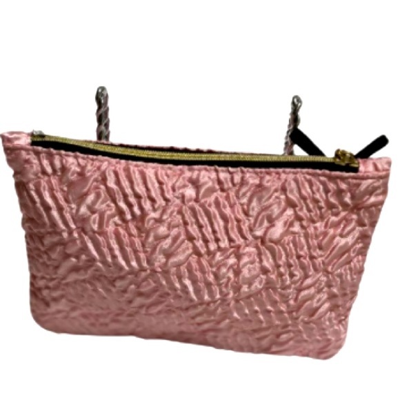Ipsy Glam Bag February 2024 Elegant Pink Textured Women's Cosmetic Bag - Picture 6 of 7